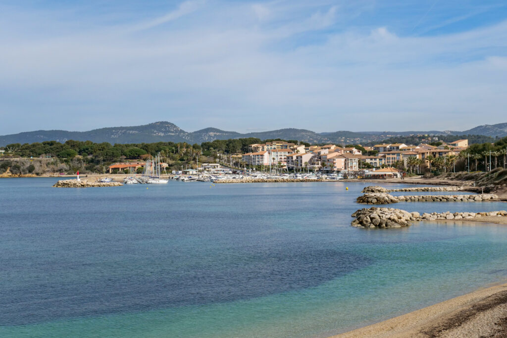 Page plage de la coudoulière - site ville de Six Fours-les-Plages